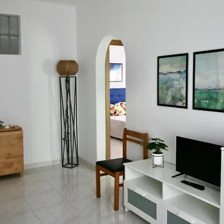 Appartement Mairo 1 *