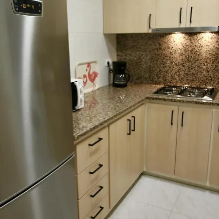 Mairo 1 Appartement Roses